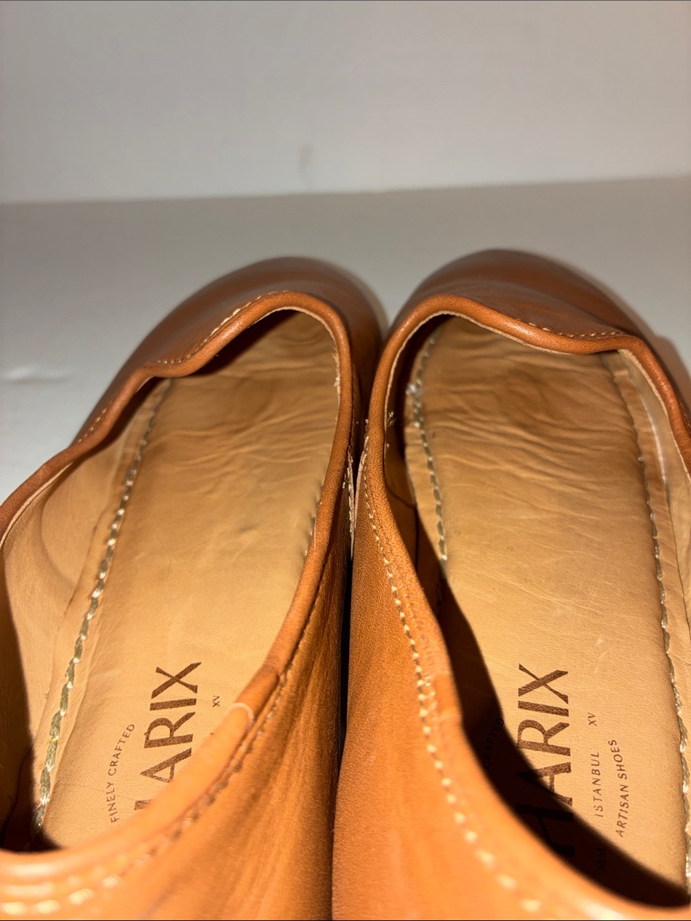 Charix, Women’s 39.5/ US 9, Camel Slip Ons, Leather - Picture 11 of 13